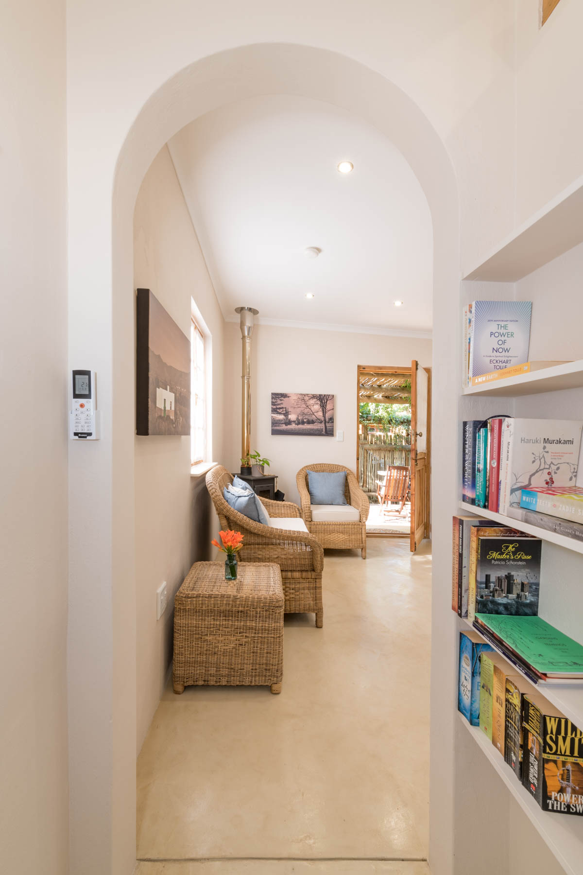 Passage, library
